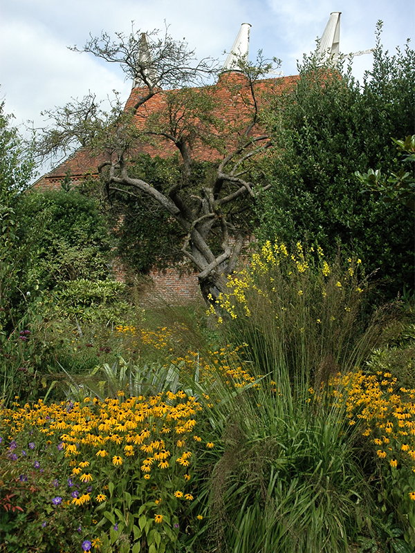 Great Dixter, Photo 54, July 2006